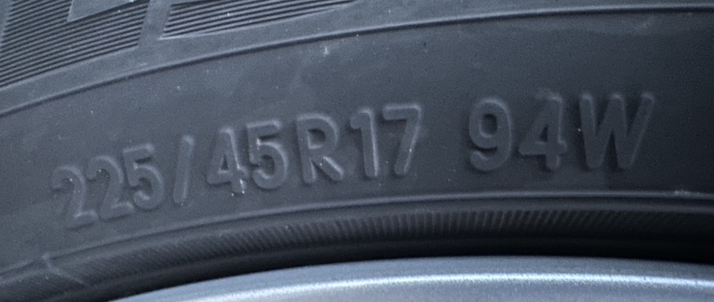Dimenzije auto gume 225 / 45 R17